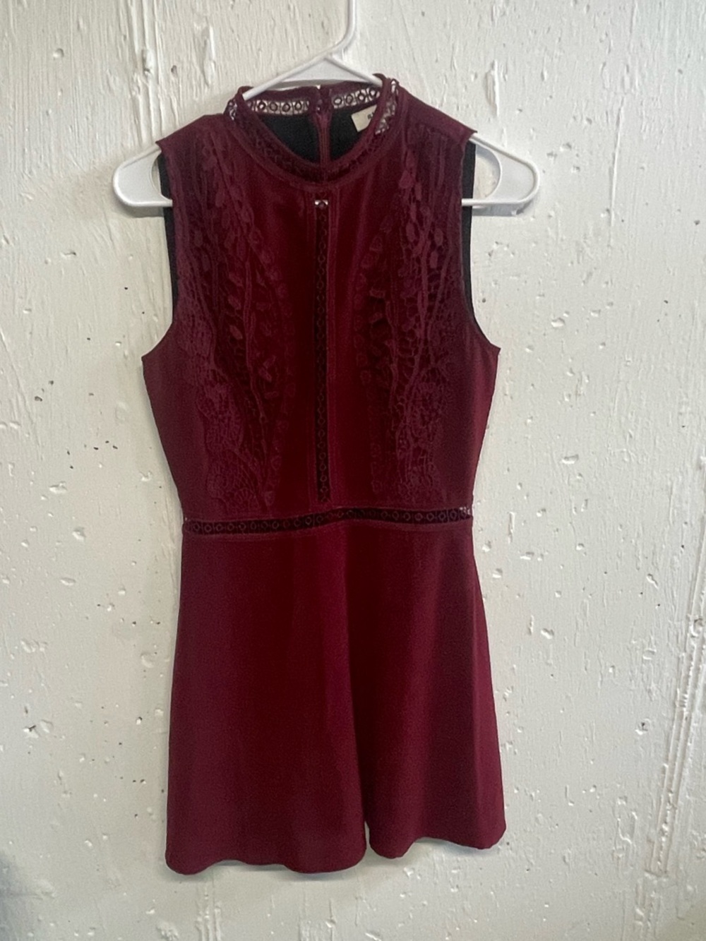 Lace Yoke Sleeveless Mini Dress in Burgundy